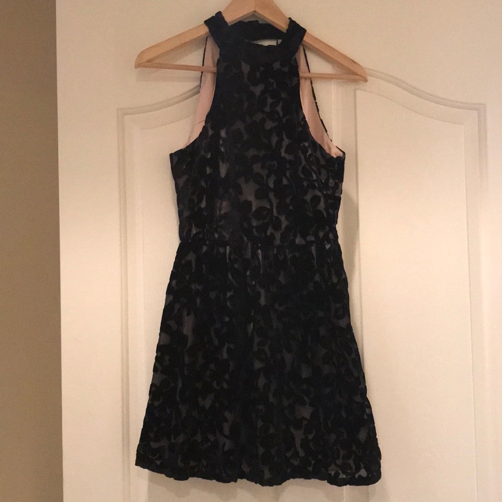 Crushed velvet laser cut dress with high neck